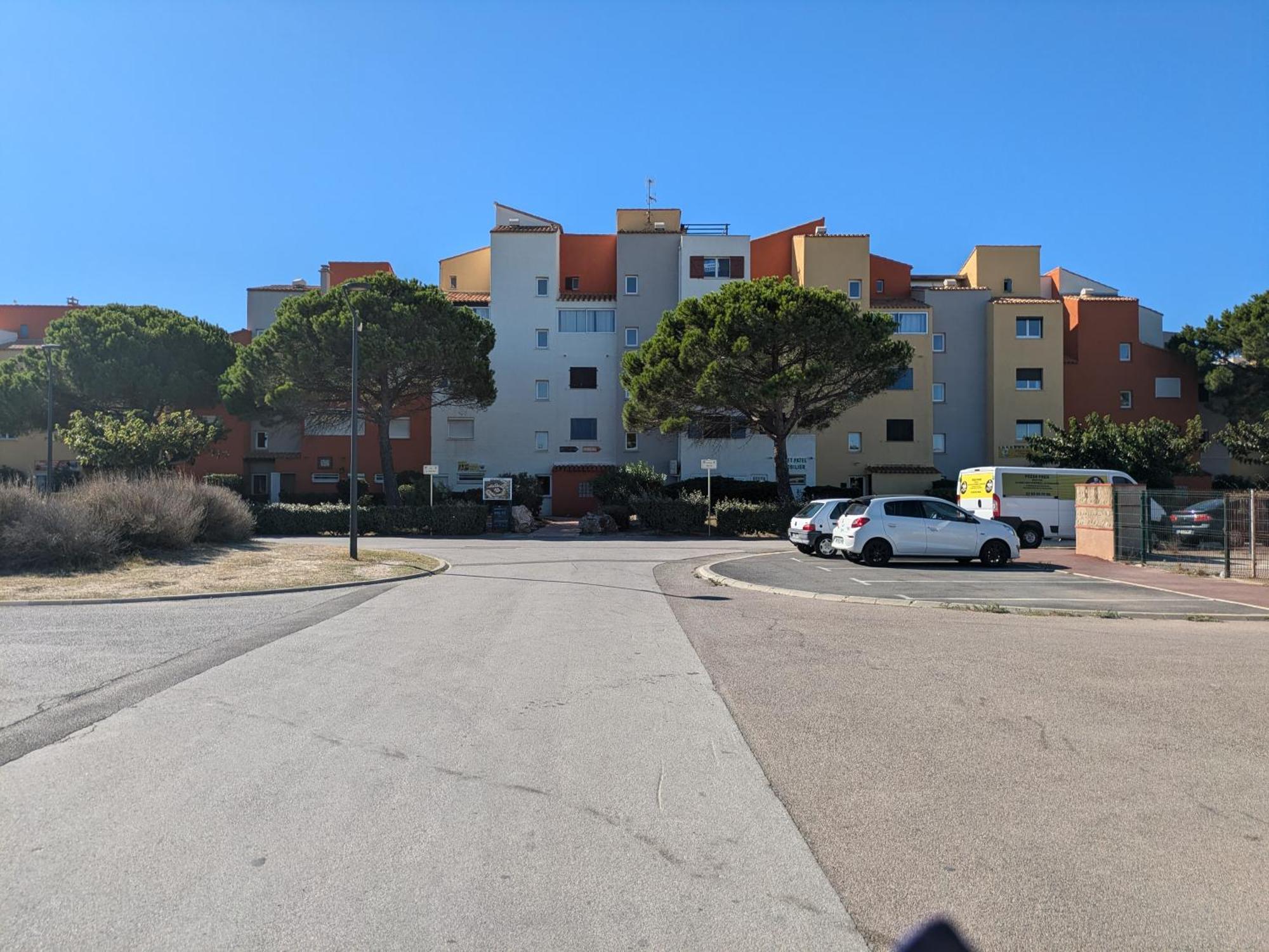 לה ברקרה Studio Avec Vue Sublime Sur L'Etang Et Les Montagnes Catalanes מראה חיצוני תמונה